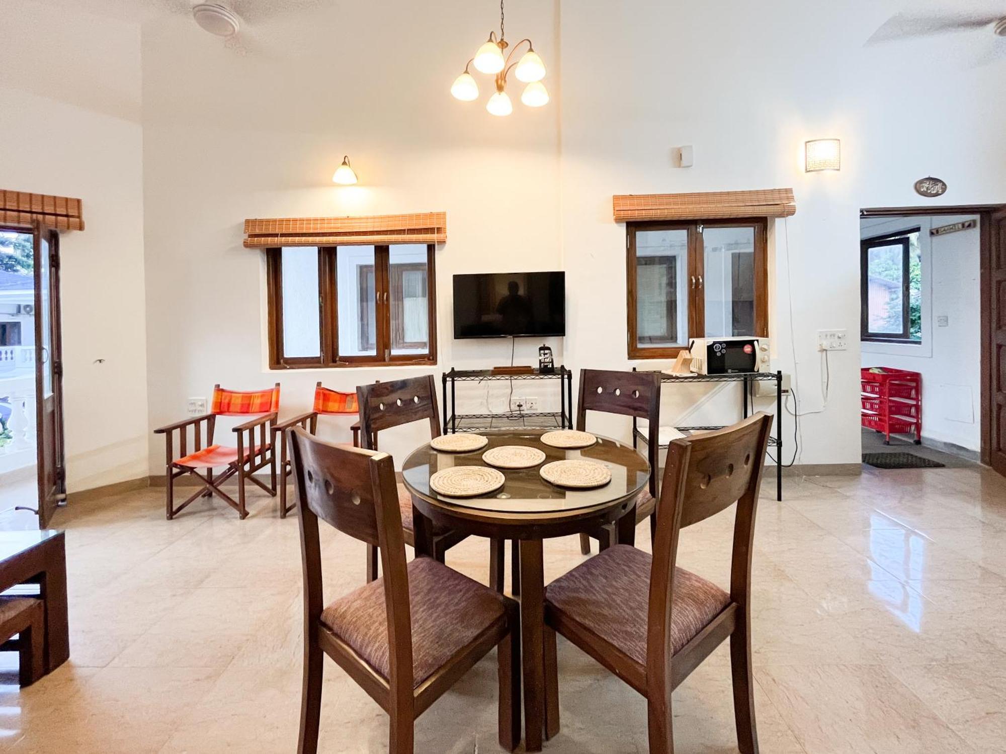 Rainforest - Casa Azure 5 Min Walk To The Beach Calangute Extérieur photo